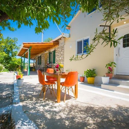 Basil & Guest House Lazaráta Exteriér fotografie