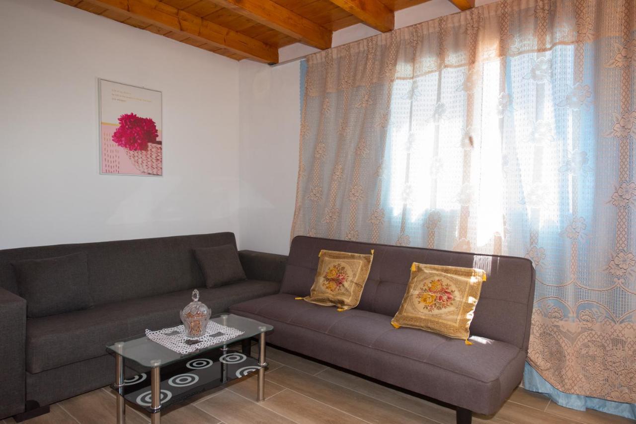 Basil & Guest House Lazaráta Exteriér fotografie